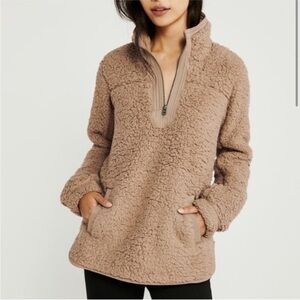 Abercrombie & Fitch Sherpa Fleece Quarter Zip, XS